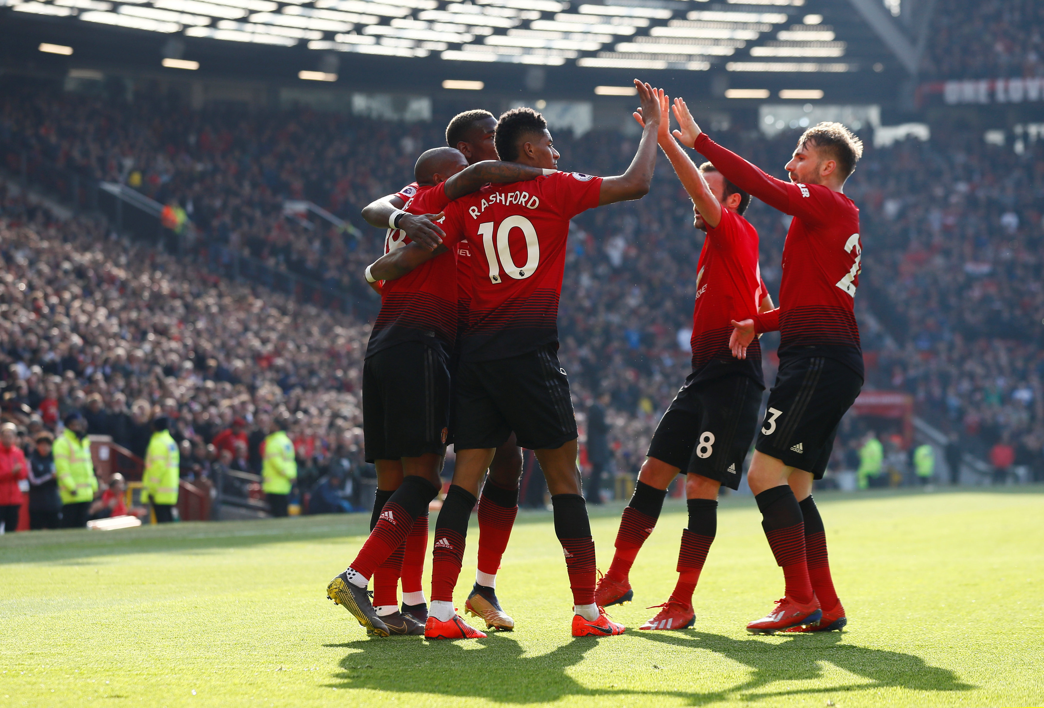 尔韦德相比 尔韦德相比